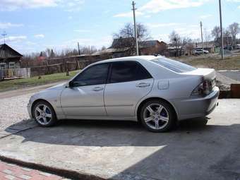 1999 Toyota Altezza