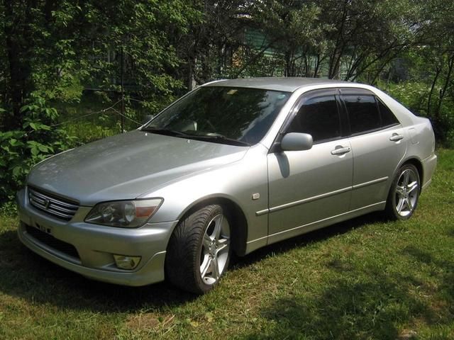 1999 Toyota Altezza