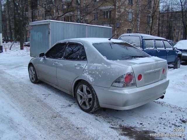 1999 Toyota Altezza