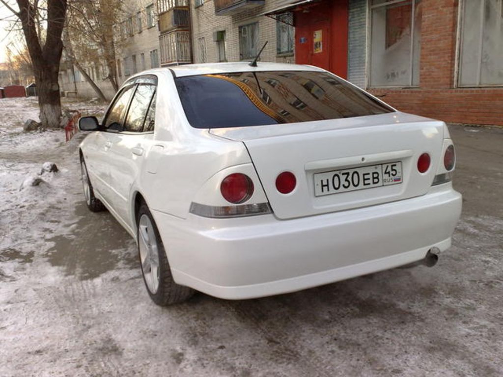 1999 Toyota Altezza