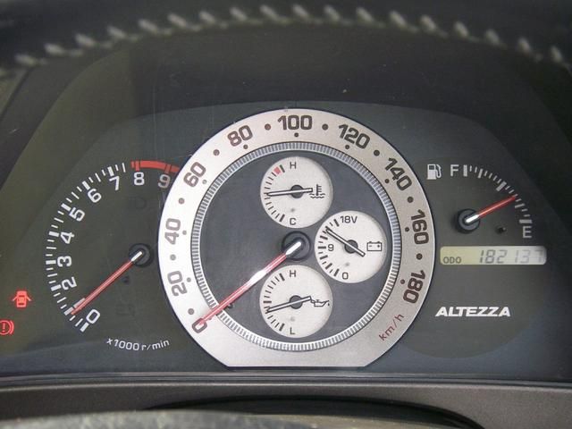 1999 Toyota Altezza