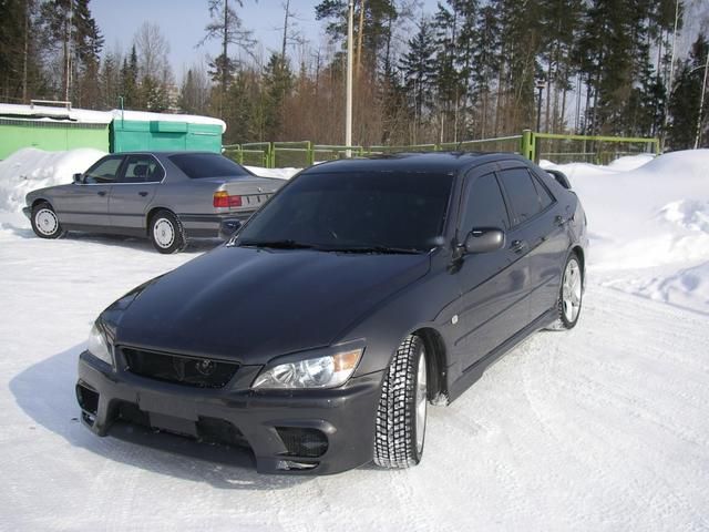 1999 Toyota Altezza