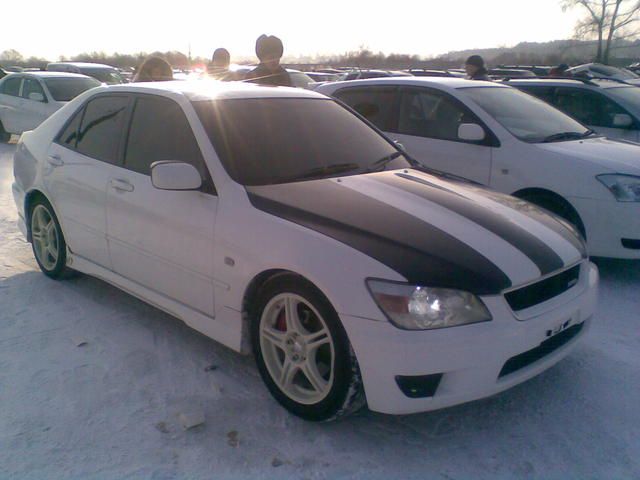 1999 Toyota Altezza