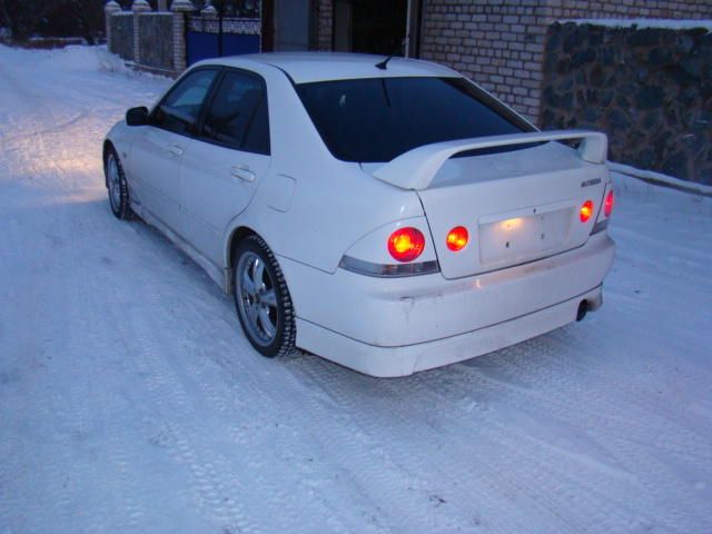 1999 Toyota Altezza