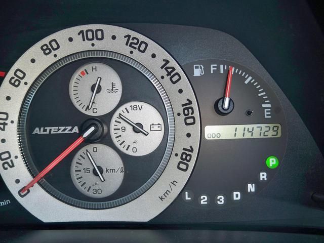 1999 Toyota Altezza