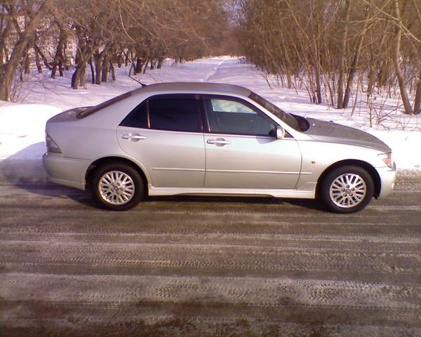 1999 Toyota Altezza