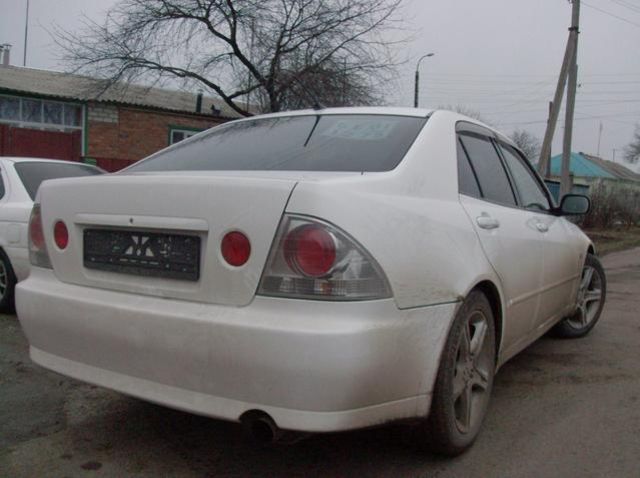 1999 Toyota Altezza