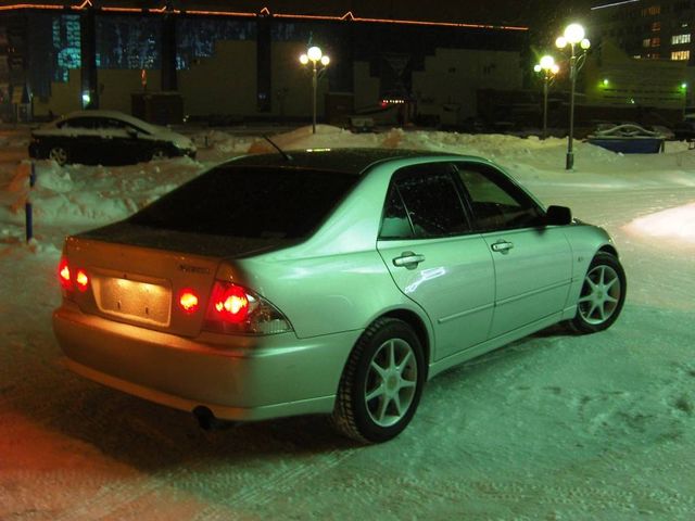 1999 Toyota Altezza