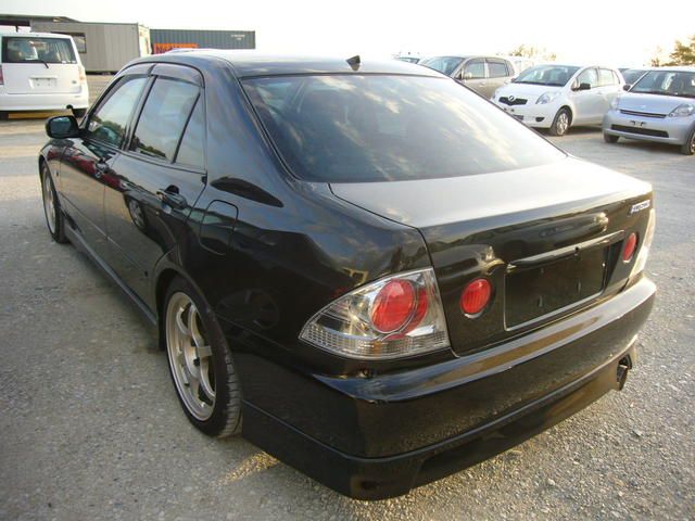 1999 Toyota Altezza