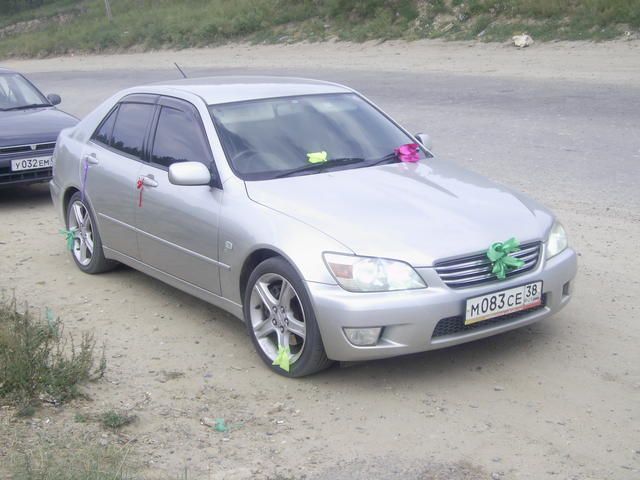 1999 Toyota Altezza