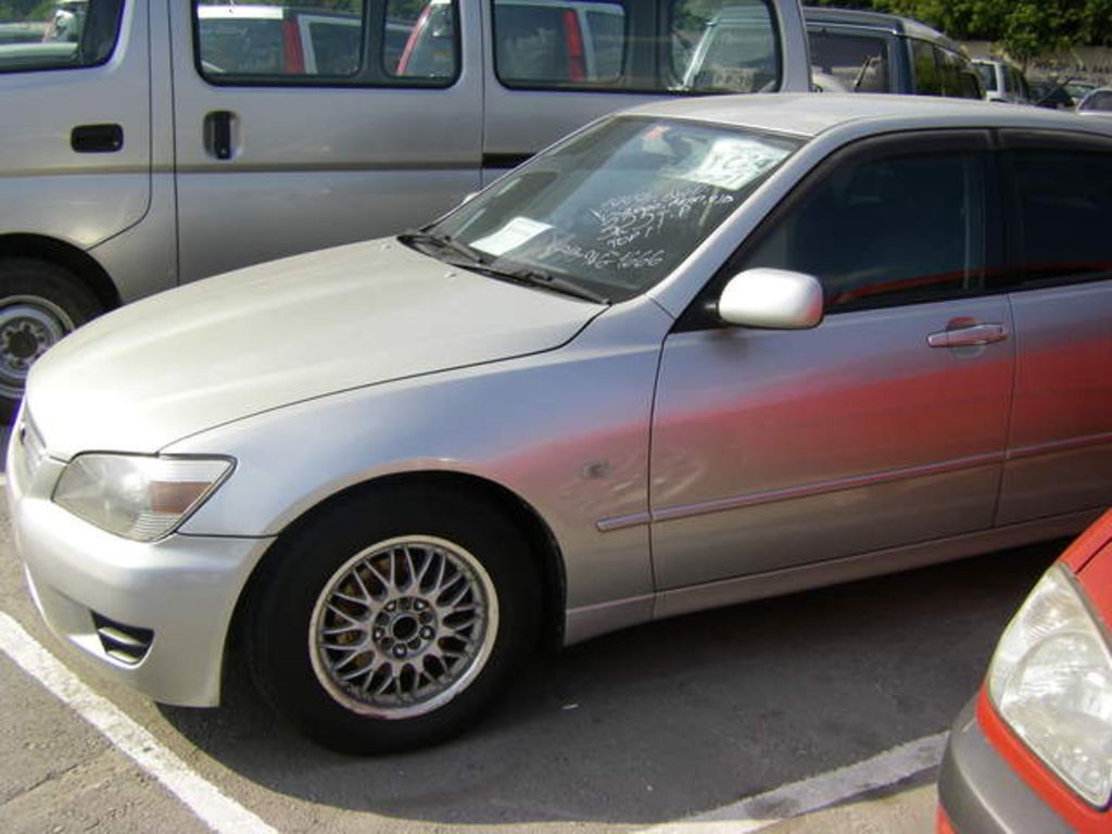1999 Toyota Altezza