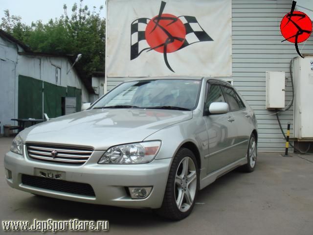 1999 Toyota Altezza