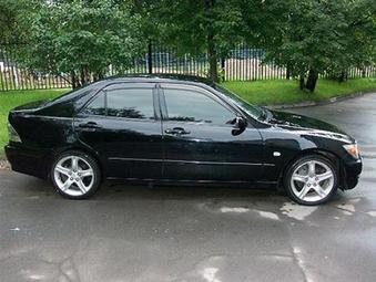 1999 Toyota Altezza Photos