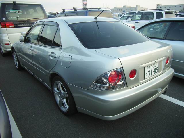 1999 Toyota Altezza For Sale