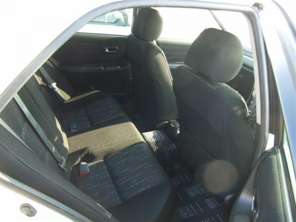 1999 Toyota Altezza Pictures