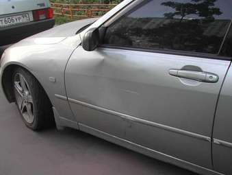 1999 Toyota Altezza Pictures