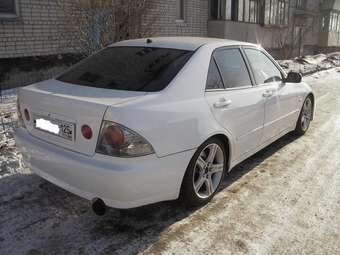 2000 Altezza