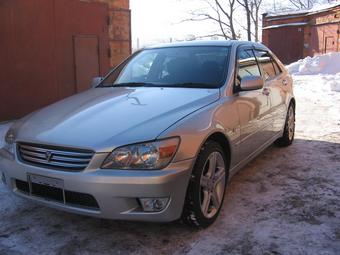 2001 Toyota Altezza