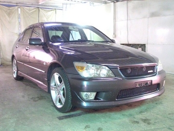 2001 Toyota Altezza