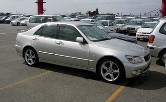 2001 Toyota Altezza