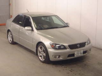 2001 Toyota Altezza