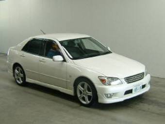 2001 Toyota Altezza