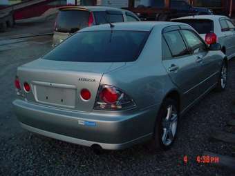 2001 Toyota Altezza