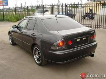 2001 Altezza
