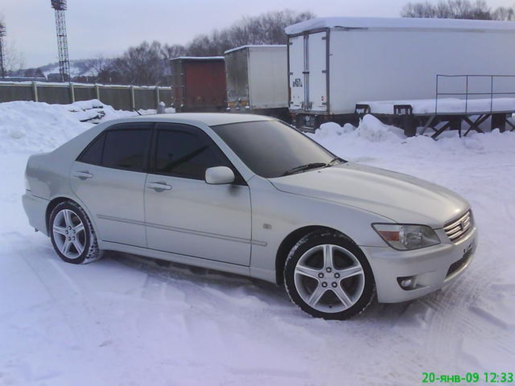 2001 Toyota Altezza