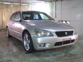 2001 Toyota Altezza