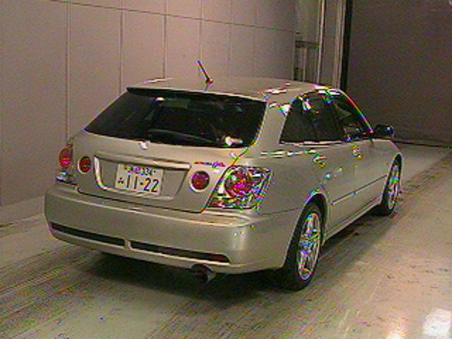 2001 Toyota Altezza Photos