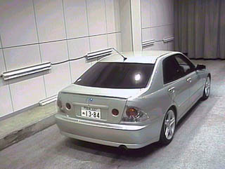 2001 Toyota Altezza Photos