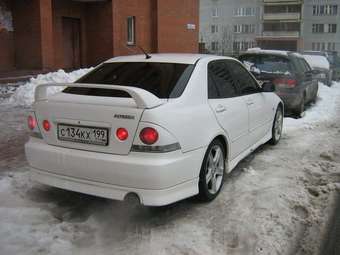 2001 Toyota Altezza Photos