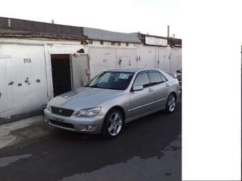 2001 Toyota Altezza