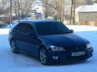 2001 Toyota Altezza Photos