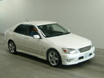 2002 Toyota Altezza