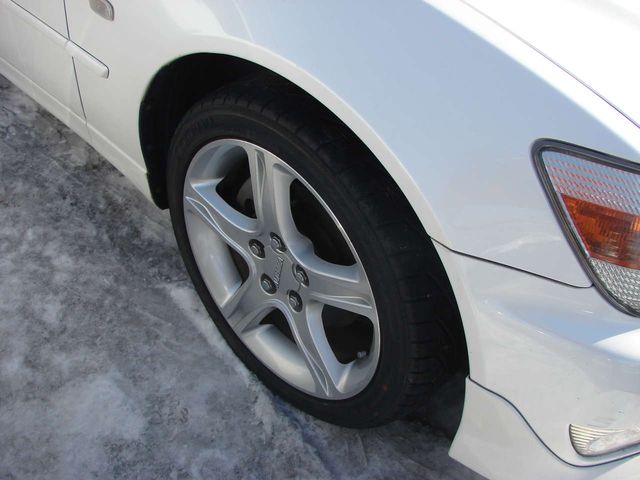 2002 Toyota Altezza