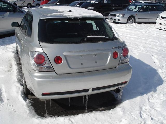 2002 Toyota Altezza