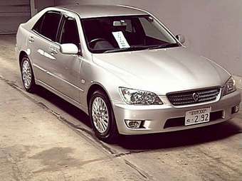 2002 Toyota Altezza