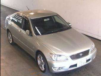 2002 Toyota Altezza Pics