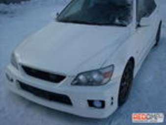 2002 Toyota Altezza Photos