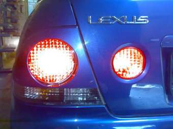 2002 Toyota Altezza Pictures