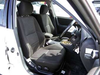 2002 Toyota Altezza Photos
