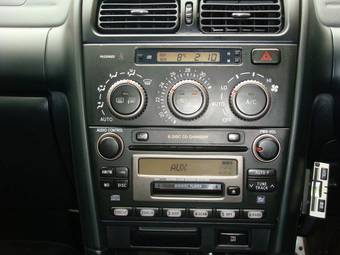 2002 Toyota Altezza Photos