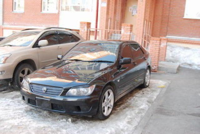 2003 Toyota Altezza