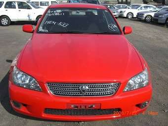2003 Toyota Altezza Photos
