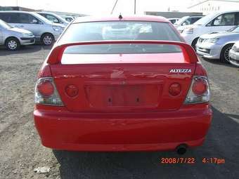 2003 Toyota Altezza Pictures