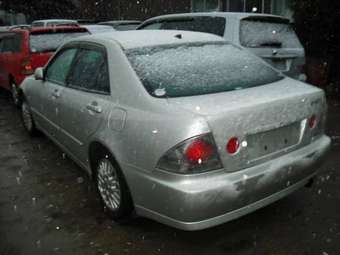 2003 Toyota Altezza Pictures