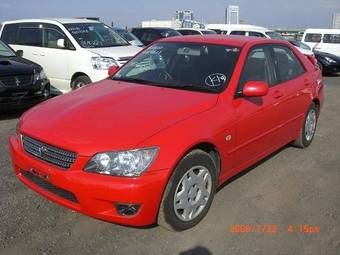 2003 Toyota Altezza Photos
