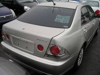 2003 Toyota Altezza Photos